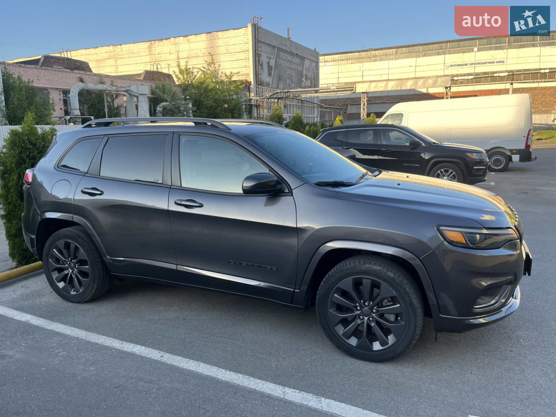2019 Jeep Cherokee - мініатюра 19
