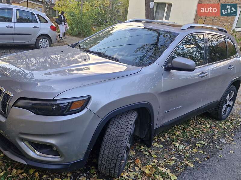 Внедорожник / Кроссовер Jeep Cherokee 2018 в Виннице