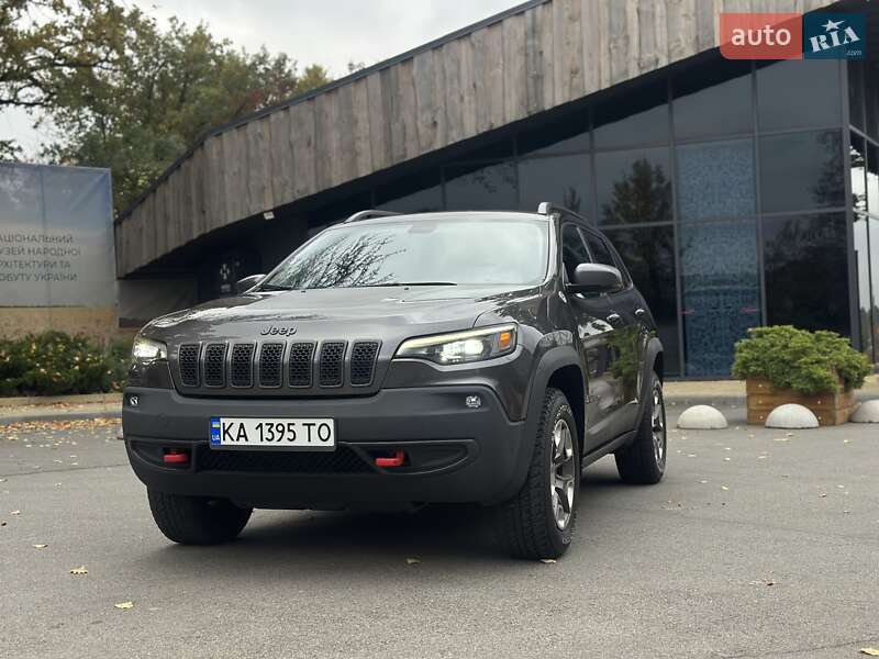 Внедорожник / Кроссовер Jeep Cherokee 2018 в Киеве фото 11 Внедорожник / Кроссовер Jeep Cherokee 2018 в Киеве