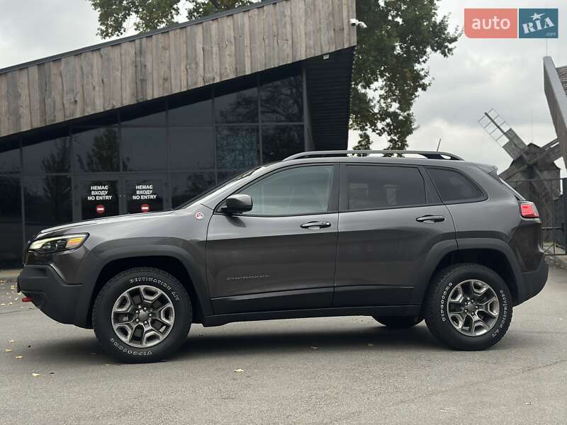 Внедорожник / Кроссовер Jeep Cherokee 2018 в Киеве фото 20 Внедорожник / Кроссовер Jeep Cherokee 2018 в Киеве