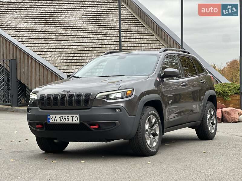 Внедорожник / Кроссовер Jeep Cherokee 2018 в Киеве фото 22 Внедорожник / Кроссовер Jeep Cherokee 2018 в Киеве