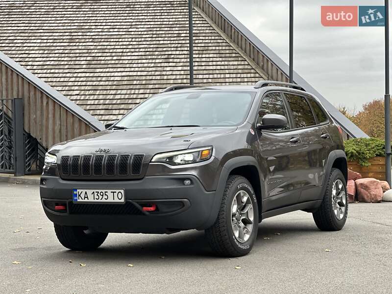 Внедорожник / Кроссовер Jeep Cherokee 2018 в Киеве фото 23 Внедорожник / Кроссовер Jeep Cherokee 2018 в Киеве