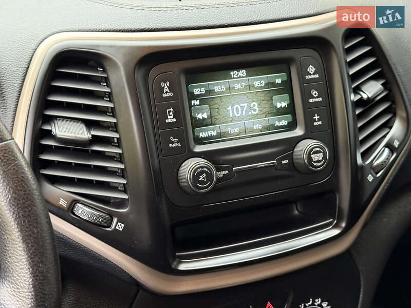 Внедорожник / Кроссовер Jeep Cherokee 2014 в Днепре фото 49 Внедорожник / Кроссовер Jeep Cherokee 2014 в Днепре