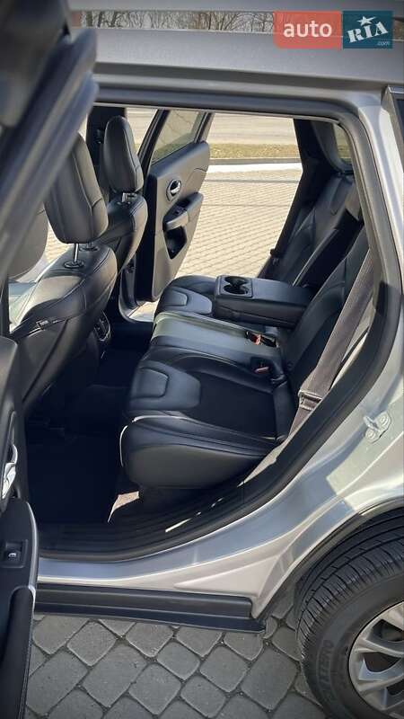 Внедорожник / Кроссовер Jeep Cherokee 2018 в Ивано-Франковске