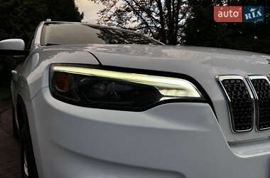 Внедорожник / Кроссовер Jeep Cherokee 2019 в Дубно