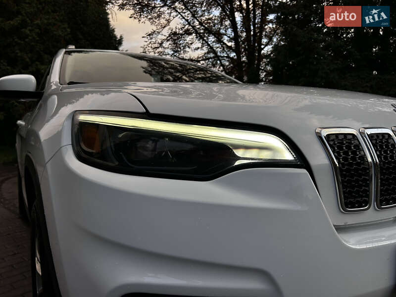 Позашляховик / Кросовер Jeep Cherokee 2019 в Дубні