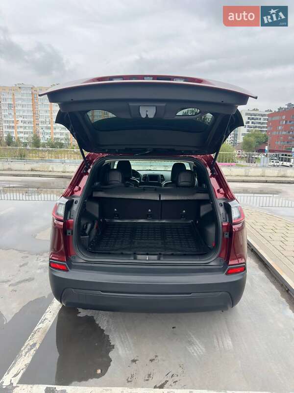 Внедорожник / Кроссовер Jeep Cherokee 2018 в Львове