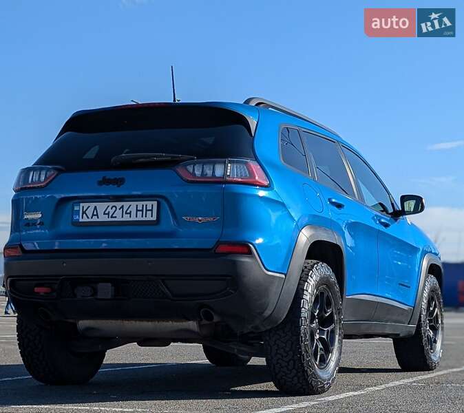 Внедорожник / Кроссовер Jeep Cherokee 2018 в Киеве фото 5 Внедорожник / Кроссовер Jeep Cherokee 2018 в Киеве