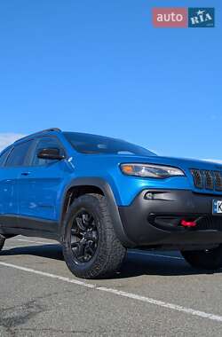 Позашляховик / Кросовер Jeep Cherokee 2018 в  фото 7 Позашляховик / Кросовер Jeep Cherokee 2018 в