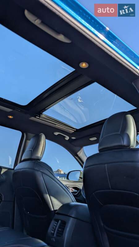 Внедорожник / Кроссовер Jeep Cherokee 2018 в Киеве фото 22 Внедорожник / Кроссовер Jeep Cherokee 2018 в Киеве