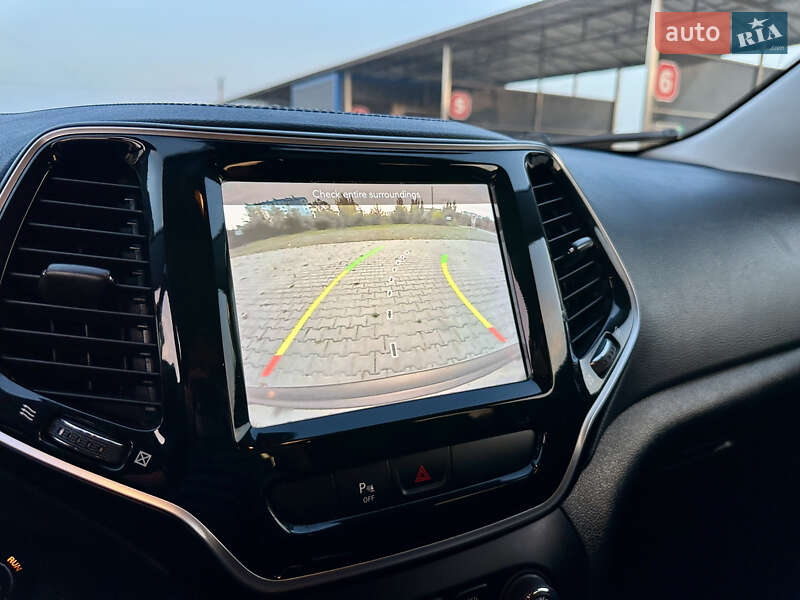 Позашляховик / Кросовер Jeep Cherokee 2020 в Кам'янець-Подільському