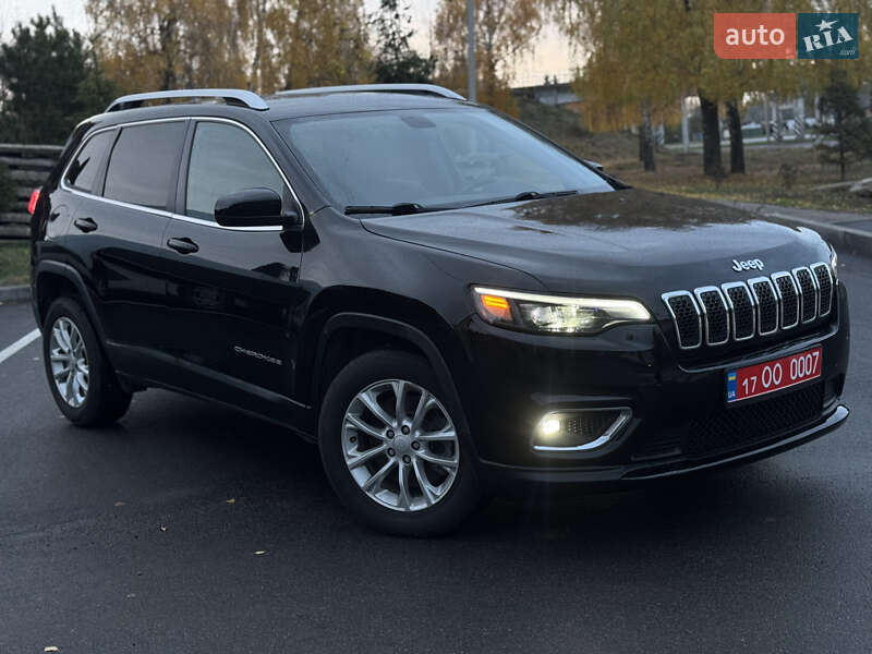 Внедорожник / Кроссовер Jeep Cherokee 2019 в Лубнах