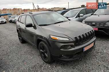 Внедорожник / Кроссовер Jeep Cherokee 2016 в Ровно