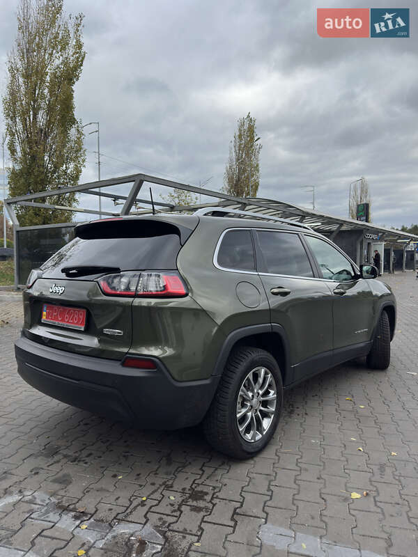 Позашляховик / Кросовер Jeep Cherokee 2021 в Києві