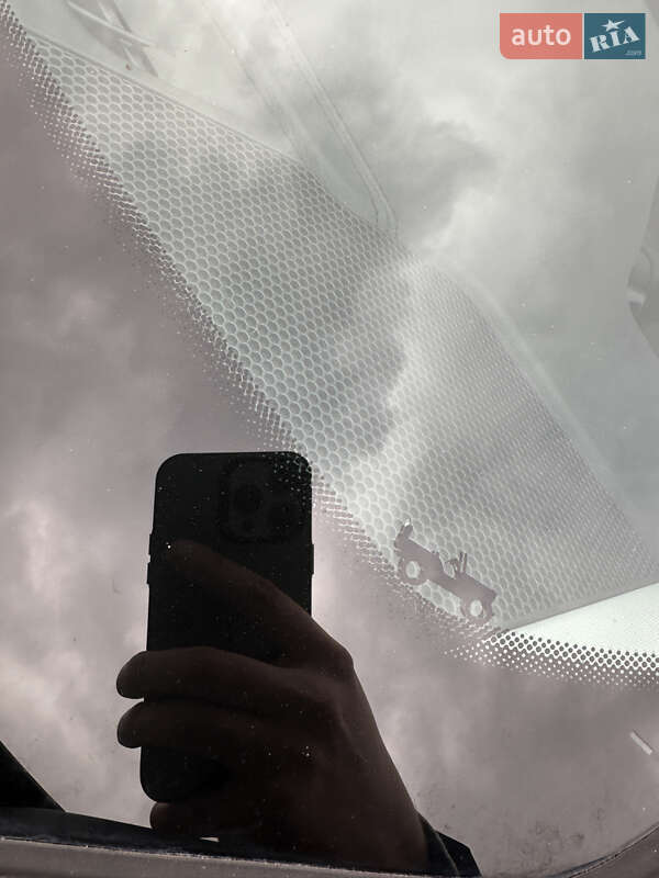 Позашляховик / Кросовер Jeep Cherokee 2021 в Києві