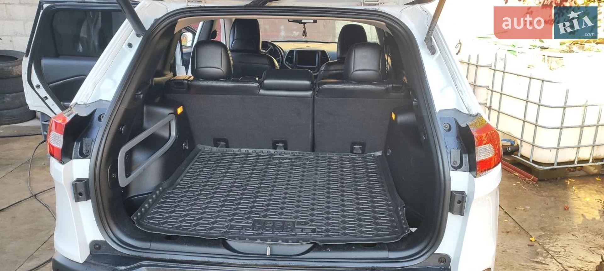 2014 Jeep Cherokee - мініатюра 6
