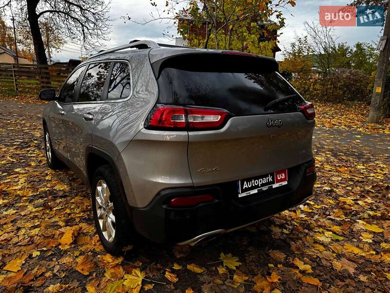 Внедорожник / Кроссовер Jeep Cherokee 2015 в Киеве фото 8 Внедорожник / Кроссовер Jeep Cherokee 2015 в Киеве