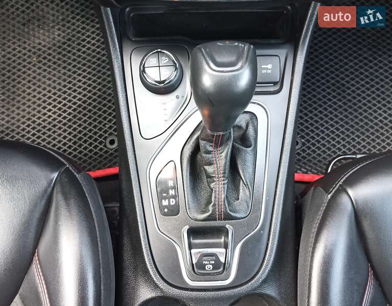 Внедорожник / Кроссовер Jeep Cherokee 2021 в Киеве фото 13 Внедорожник / Кроссовер Jeep Cherokee 2021 в Киеве