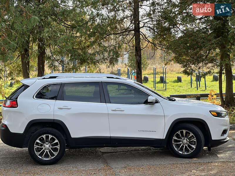 Внедорожник / Кроссовер Jeep Cherokee 2018 в Надворной фото 9 Внедорожник / Кроссовер Jeep Cherokee 2018 в Надворной