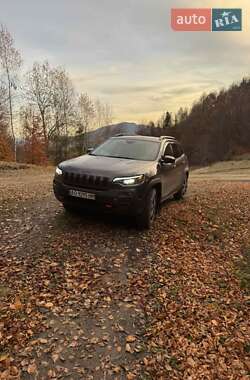Внедорожник / Кроссовер Jeep Cherokee 2020 в Рахове