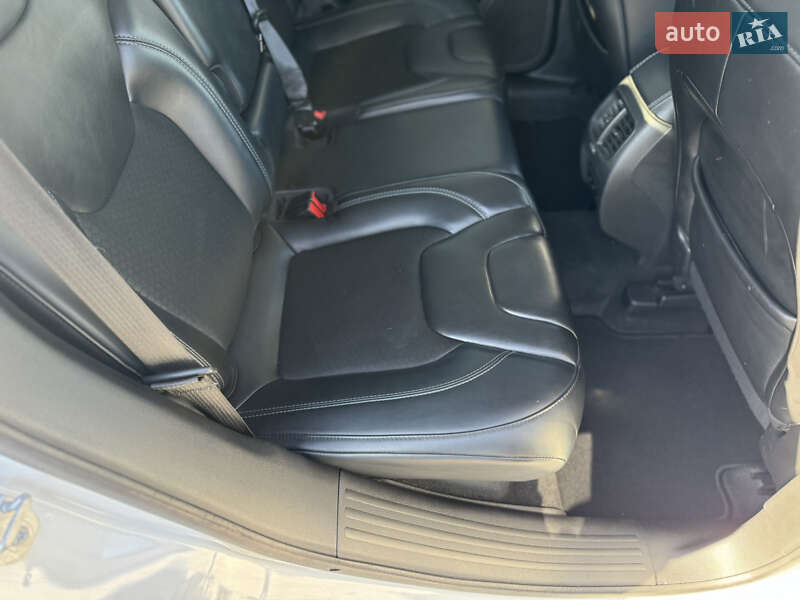 Внедорожник / Кроссовер Jeep Cherokee 2019 в Киеве фото 34 Внедорожник / Кроссовер Jeep Cherokee 2019 в Киеве