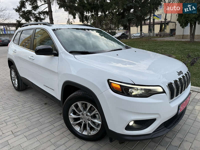 Внедорожник / Кроссовер Jeep Cherokee 2023 в Каменец-Подольском