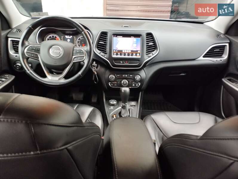 Позашляховик / Кросовер Jeep Cherokee 2020 в Гостомелі
