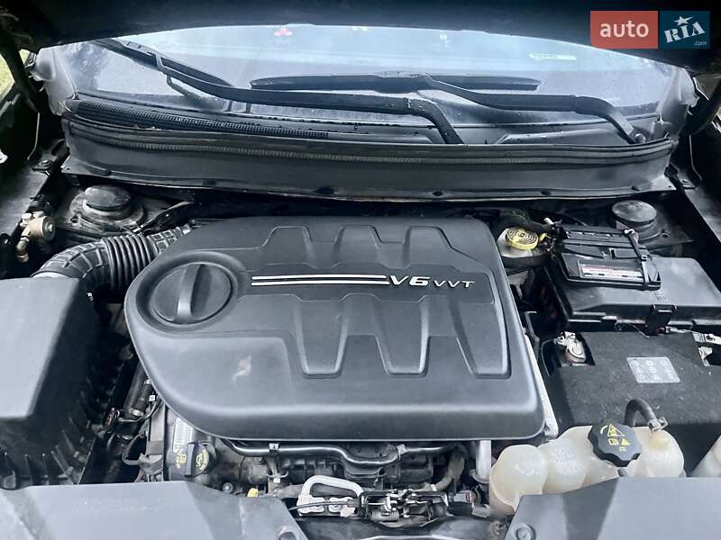 Внедорожник / Кроссовер Jeep Cherokee 2019 в Бродах