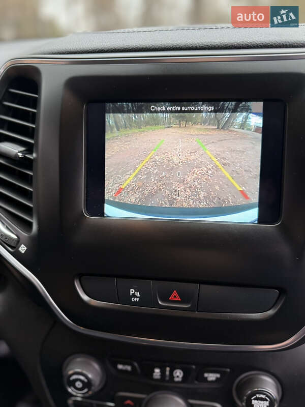 Внедорожник / Кроссовер Jeep Cherokee 2019 в Киеве