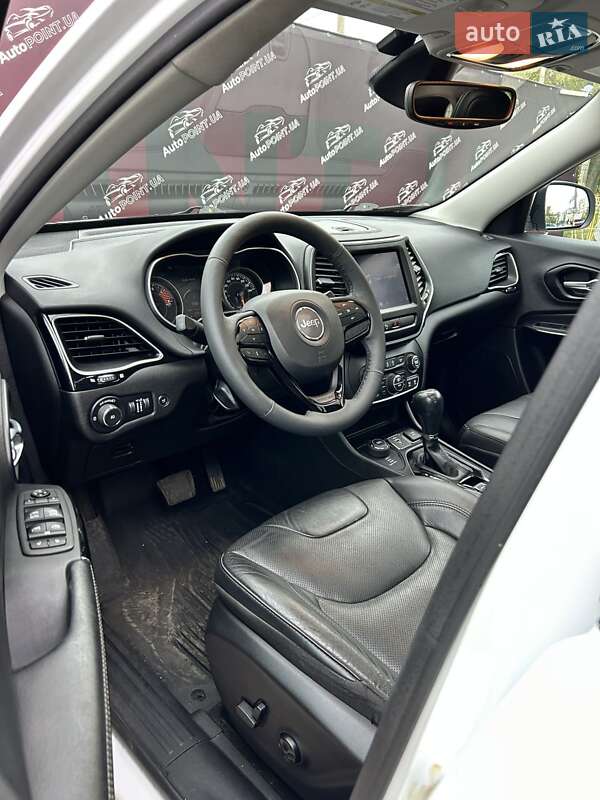 Позашляховик / Кросовер Jeep Cherokee 2021 в Сумах