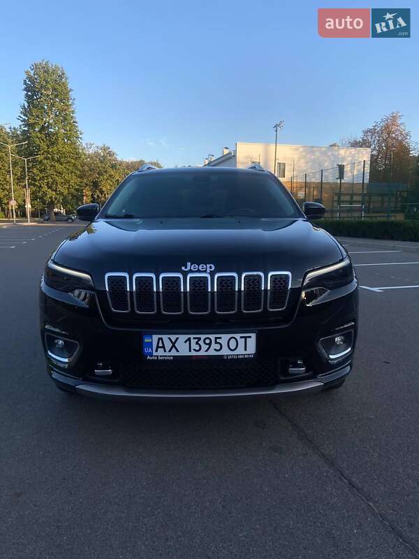 Внедорожник / Кроссовер Jeep Cherokee 2018 в Киеве