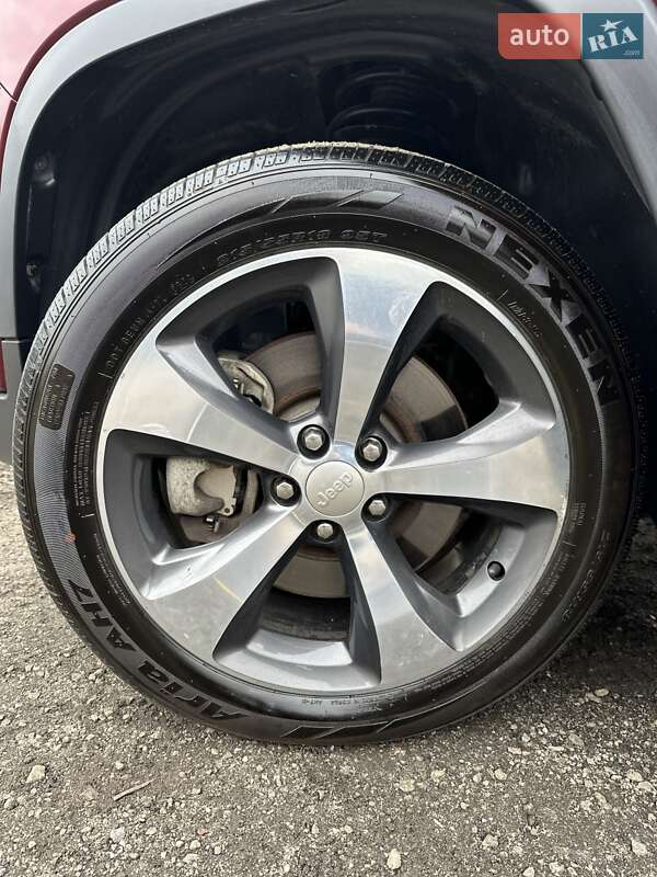 Внедорожник / Кроссовер Jeep Cherokee 2018 в Белогородке