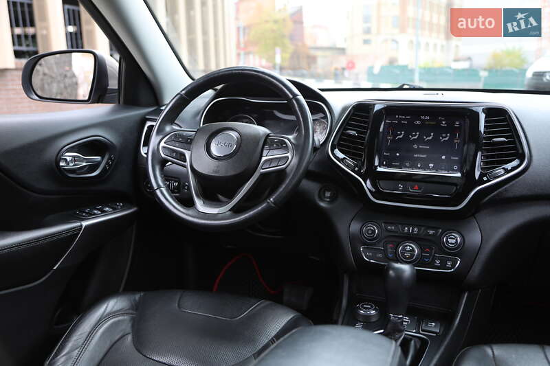 Внедорожник / Кроссовер Jeep Cherokee 2018 в Харькове фото 12 Внедорожник / Кроссовер Jeep Cherokee 2018 в Харькове