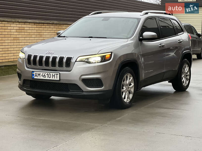 Внедорожник / Кроссовер Jeep Cherokee 2020 в Бердичеве