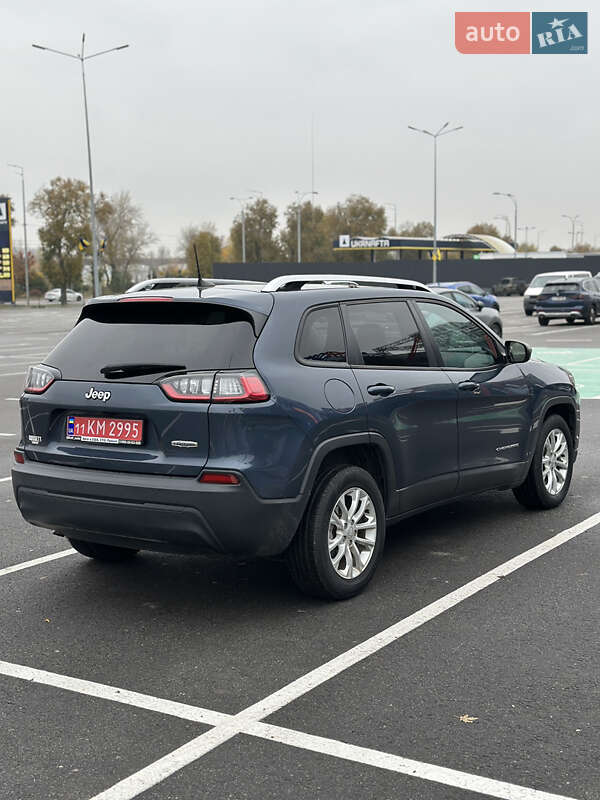 Внедорожник / Кроссовер Jeep Cherokee 2020 в Киеве