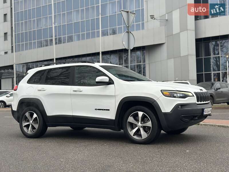 Позашляховик / Кросовер Jeep Cherokee 2020 в Києві