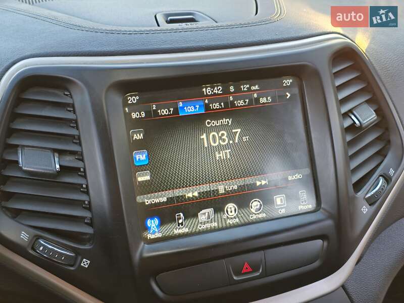 Позашляховик / Кросовер Jeep Cherokee 2015 в Рівному фото 76 Позашляховик / Кросовер Jeep Cherokee 2015 в Рівному