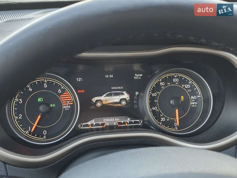 Позашляховик / Кросовер Jeep Cherokee 2015 в Рівному фото 89 Позашляховик / Кросовер Jeep Cherokee 2015 в Рівному