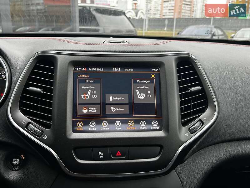 Внедорожник / Кроссовер Jeep Cherokee 2018 в Киеве