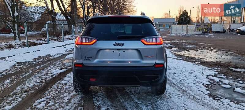 Внедорожник / Кроссовер Jeep Cherokee 2018 в Львове