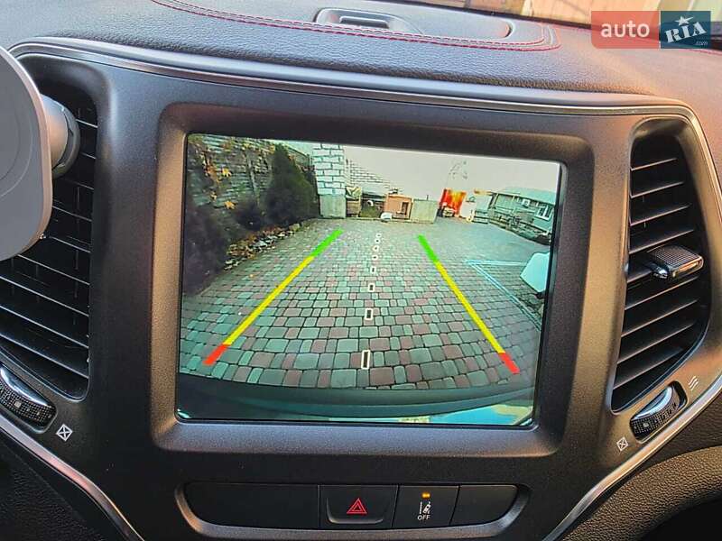 Внедорожник / Кроссовер Jeep Cherokee 2022 в Запорожье