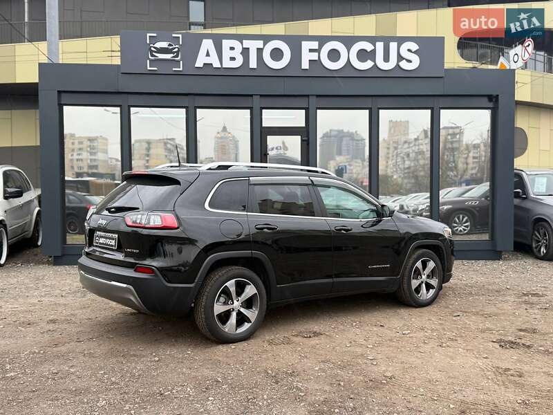 Внедорожник / Кроссовер Jeep Cherokee 2019 в Киеве фото 6 Внедорожник / Кроссовер Jeep Cherokee 2019 в Киеве