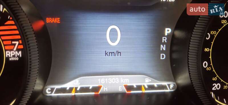 Внедорожник / Кроссовер Jeep Cherokee 2015 в Харькове