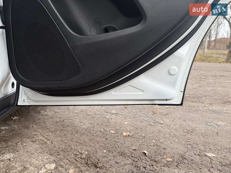 Позашляховик / Кросовер Jeep Cherokee 2020 в Чернігові фото 20 Позашляховик / Кросовер Jeep Cherokee 2020 в Чернігові