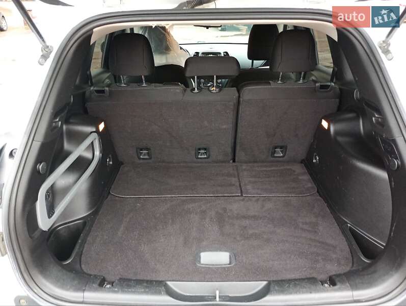 Внедорожник / Кроссовер Jeep Cherokee 2014 в Чернигове