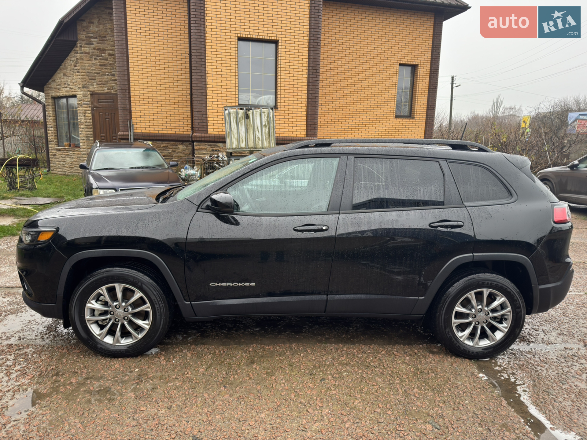 2022 Jeep Cherokee - фото 1