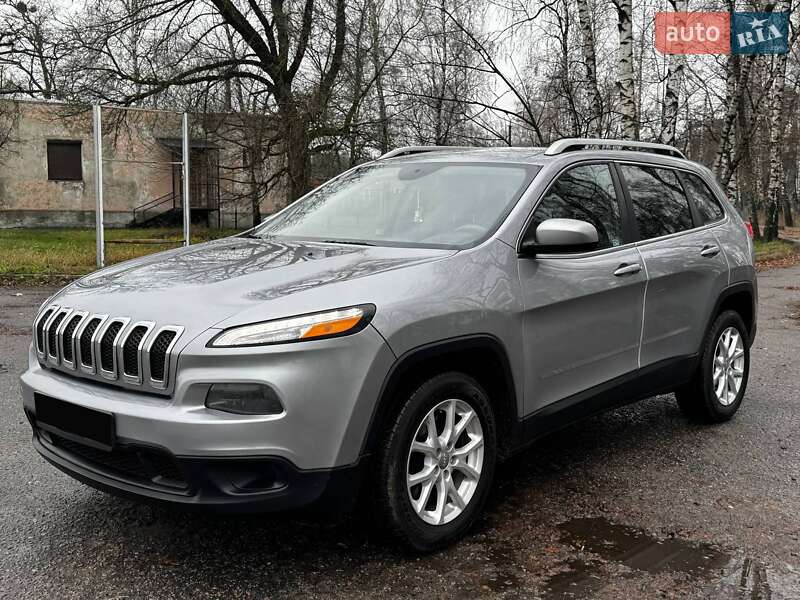 Позашляховик / Кросовер Jeep Cherokee 2015 в Охтирці