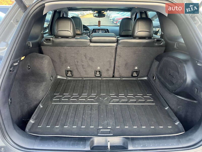 Внедорожник / Кроссовер Jeep Cherokee 2020 в Полтаве