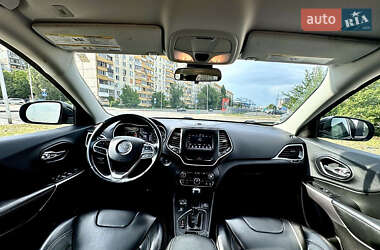 Внедорожник / Кроссовер Jeep Cherokee 2018 в Броварах