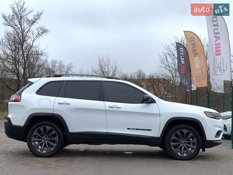 Внедорожник / Кроссовер Jeep Cherokee 2021 в Бердичеве